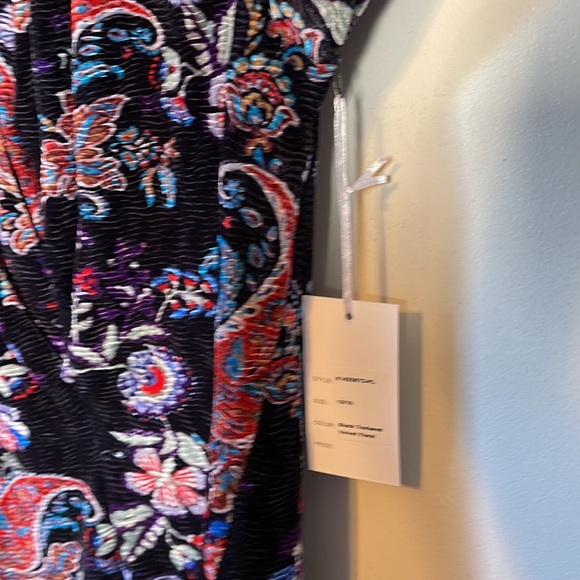 Unique Vintage Plus Size Black Floral Velvet Friday Night Bodysuit - Picture 5 of 12